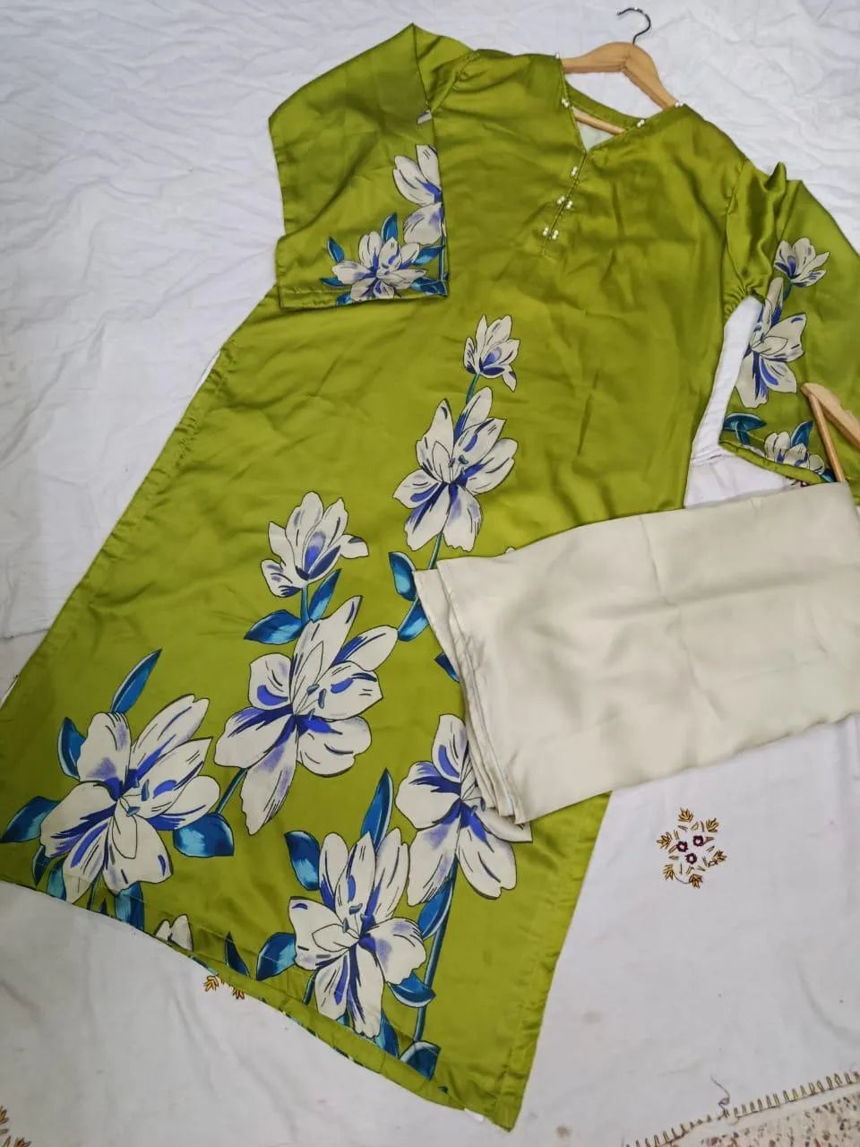 Womens Stitched Printed Shirt and Trouser